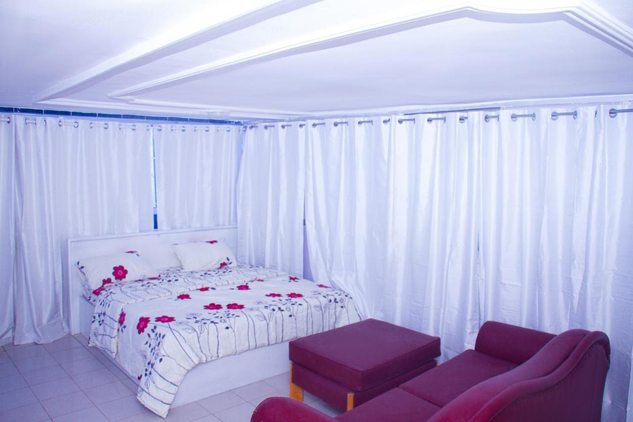 Hotel Amazone Cotonou Exterior foto